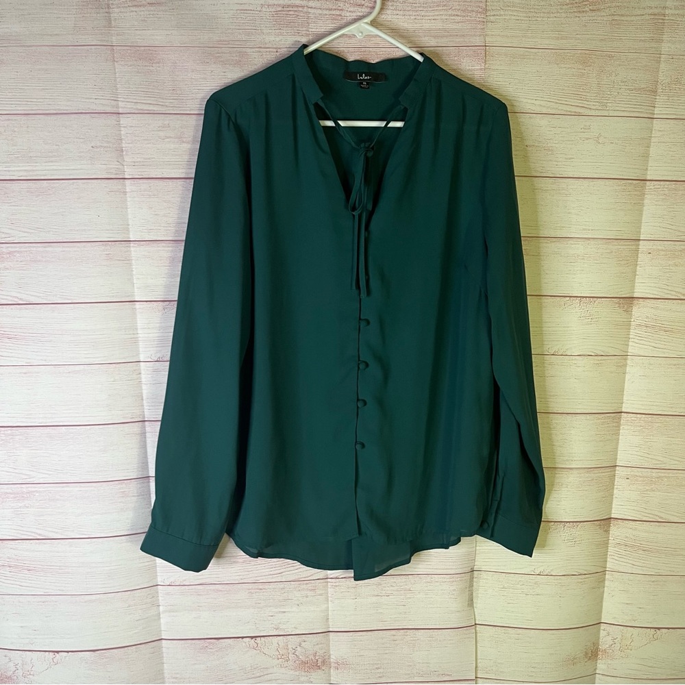Lulus Green Long Sleeve Neck Tie Button Front‎ Blouse Size XL